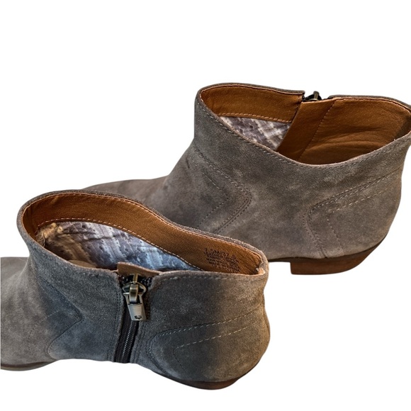 LUCKY BRAND 🌺 Leather Gray Ankle Boots 7.5 - Picture 6 of 7